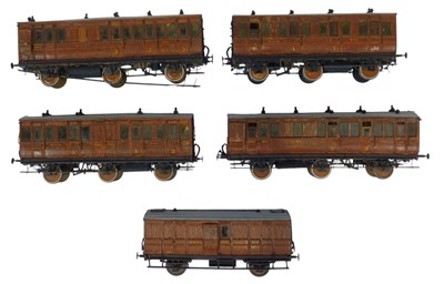 Lot 676 - Various kit built Great Central Railway teak...