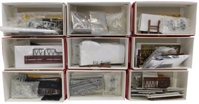Lot 706 - Slater's O gauge wagon kits, including 7045S...