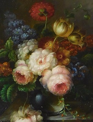 Lot 299 - 20thC School. Floral still life study, oil on...