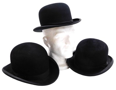 Lot 92 - An early 20thC The Classic Hats bowler hat,...