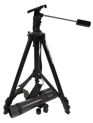 Lot 132 - A Kowa spotting scope, TS-601, cased, with a...