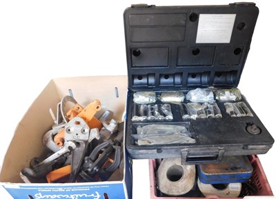 Lot 122 - Various tools, including spanners, sockets,...