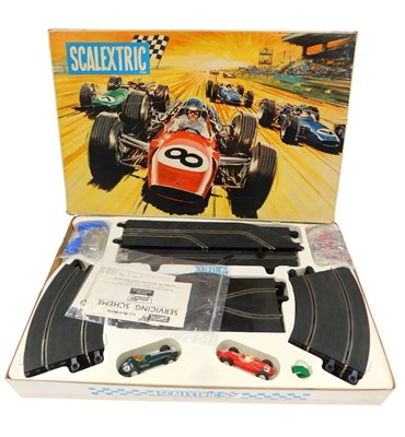 Lot 761 - A Scalextric Grand Prix 75 racing set.