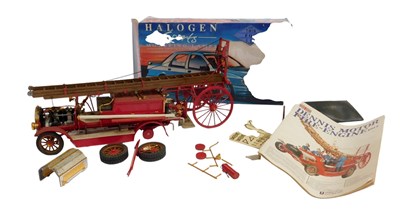Lot 787 - Fire engine model kit, halogen sport lamps,...
