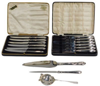 Lot 39 - A set of six Elizabeth II silver handled...