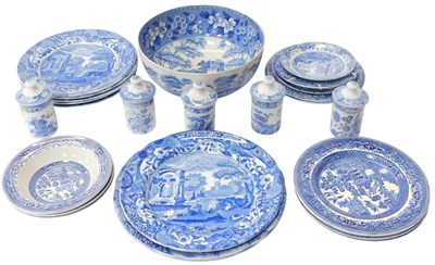 Lot 140 - A group of Copeland Spode Old Italian pattern...