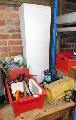 Lot 1032 - An air compressor, together with a Clarke...