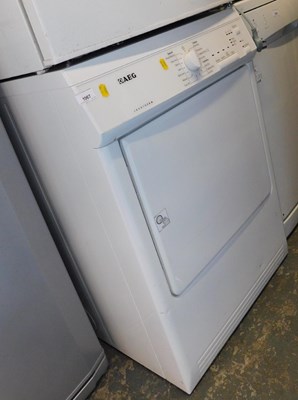 Lot 1041 - An AEG tumble dryer.