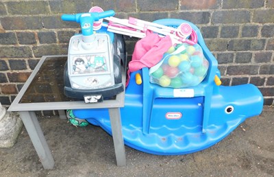 Lot 1155 - Various children's toys, to include Little...