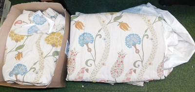 Lot 2207 - A quantity of floral patterned curtains, tie...