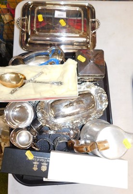 Lot 2223 - A group of metalware, to includea  butter dish...