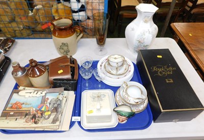 Lot 2224 - General household effects, to include a Susie...