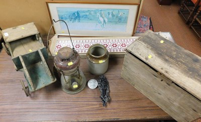 Lot 2234 - A pine lidded box, together with a splash back...