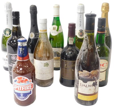 Lot 208 - A group of alcohol, to include Lanson Black...