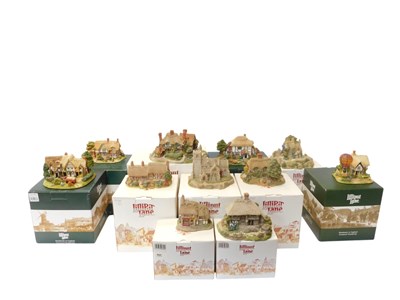 Lot 258 - A group of Lilliput Lane, to include Convent...