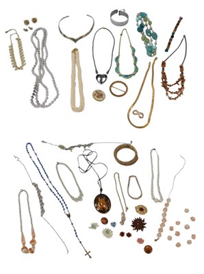 Lot 130 - A group of assorted costume...