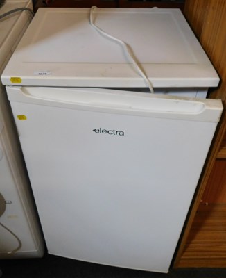 Lot 1039 - An Electra freezer.