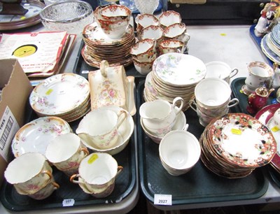 Lot 2027 - Ceramics, to include part tea service by...