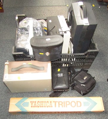 Lot 2096 - Photographic equipment, in the form of...