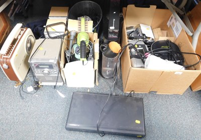 Lot 2102 - Electronics, including a Philips blu-ray...