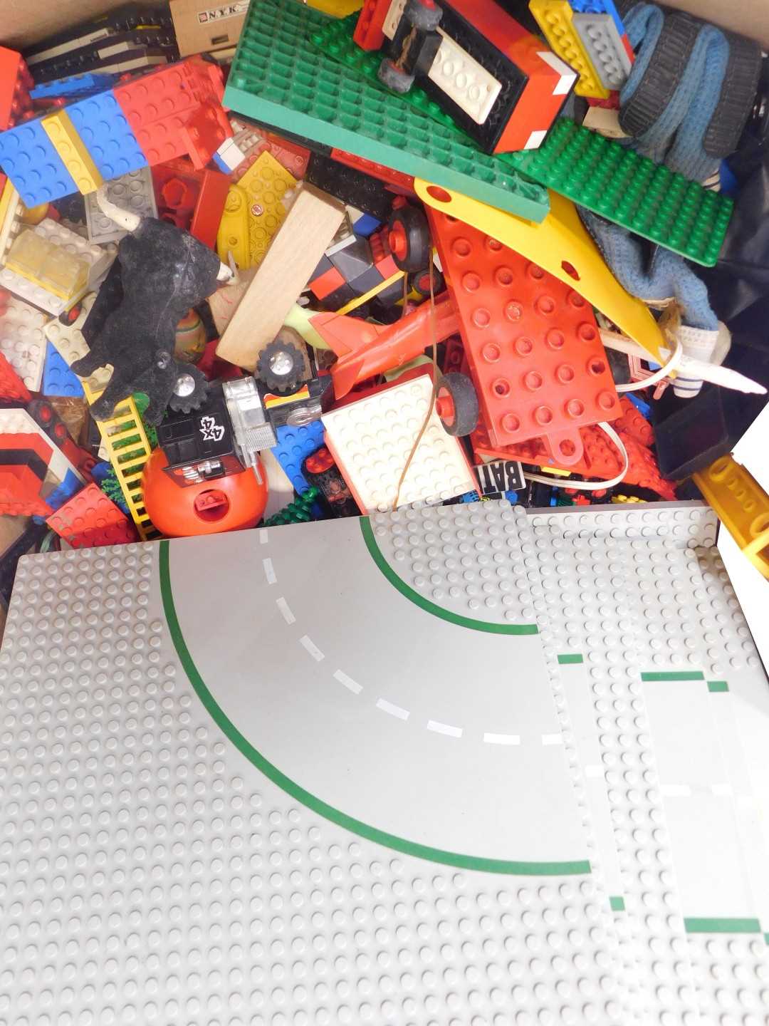 Lot 477 - A group of Lego, Duplo and other toys. (1 box)