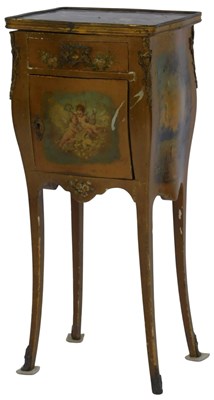 Lot 611 - An early 20thC French gilt and Vernis Martin...