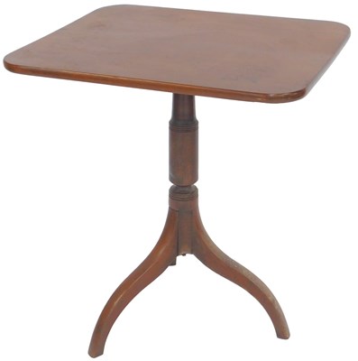 Lot 613 - A 19thC mahogany occasional table, the...