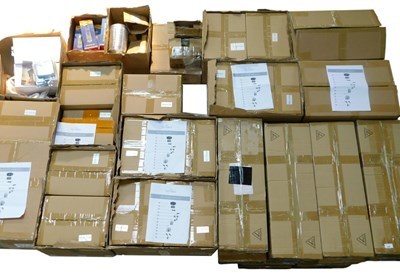 Lot 538 - A large quantity of SproutBoxx propagating...