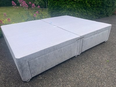 Lot 1133 - A king-size deep four-drawer bed base.