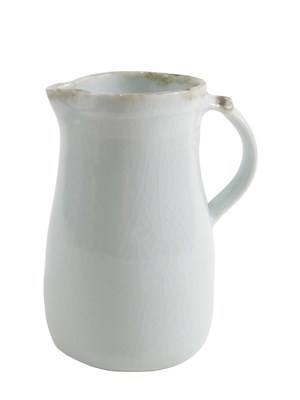 Lot 264 - Auctioneer Announce: This is a jug, not a...