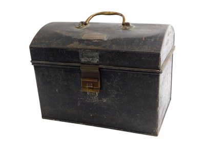 Lot 194 - A 20thC railway train driver's domed top lunch...