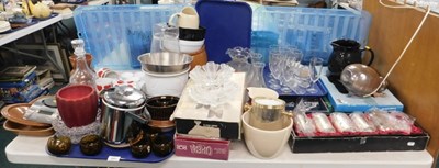 Lot 2061 - Glassware and housewares, to include wine...