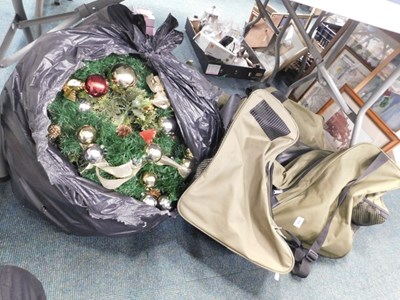 Lot 2068 - Various nylon boot bags, and a Christmas garland.