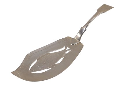 Lot 447 - A George III silver fish slice, with pierced...