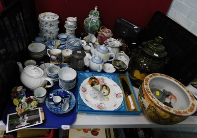 Lot 2133 - Ceramics, housewares, etc., to include various...