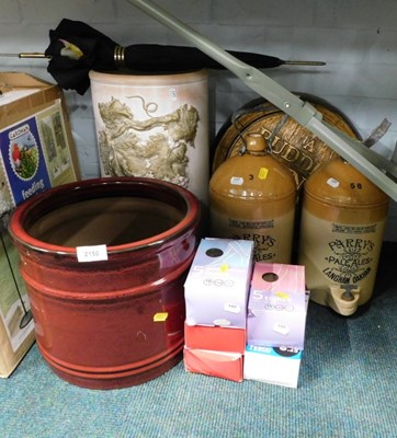 Lot 2150 - A boxed Guardman wild bird feeding station,...