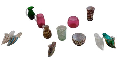 Lot 545 - A group of glassware, to include a green glass...