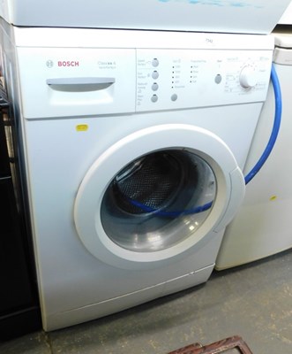 Lot 1542 - A Bosch Classixx 6 Vario Perfect washing machine.