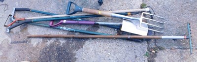 Lot 1600 - A small selection of hand tools, to include...