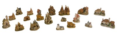 Lot 702 - A group of David Winter and Lilliput Lane...