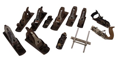 Lot 632 - A quantity of metal planes, to include Stanley,...