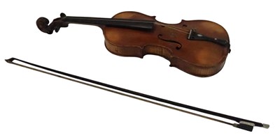 Lot 635 - A late 19th/early 20thC German violin, with...