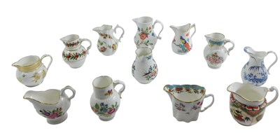 Lot 594 - A part collection of Royal Worcester porcelain...