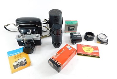 Lot 587 - A Praktica LTL3 SLR camera, etc., with Ever...