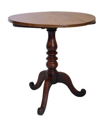 Lot 924 - A 19thC walnut tilt top occasional table,...