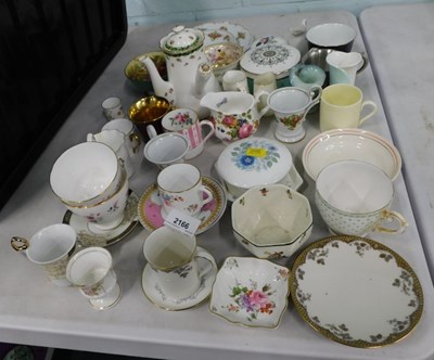 Lot 2166 - Various ceramics, to include coffee cans and...