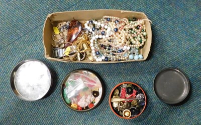 Lot 2175 - Assorted costume jewellery, wristwatches,...