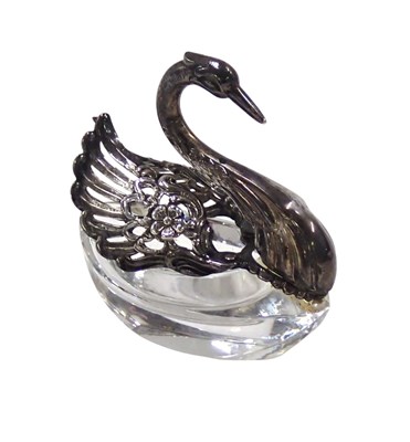 Lot 482A - A silver and glass salt, modelled as a swan.