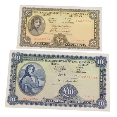 Lot 104 - Two Central Bank of Ireland banknotes, mint...
