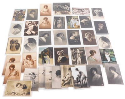 Lot 261 - A group of Edwardian and later glamour...